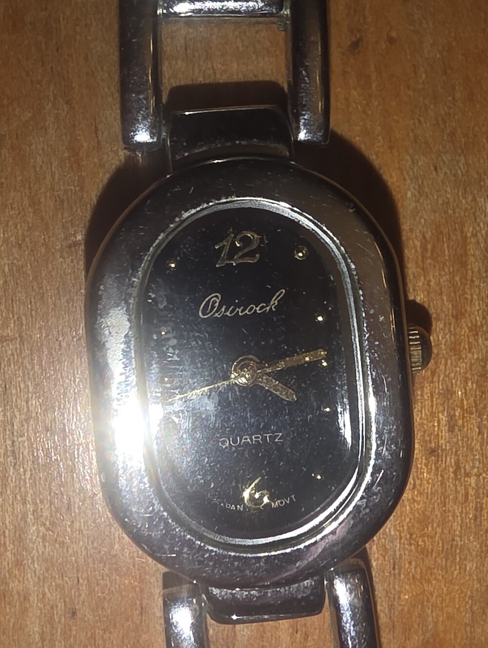 OSIROCK QUARTZ WOMEN'S JAPAN MOVT WATCH - Needs Battery